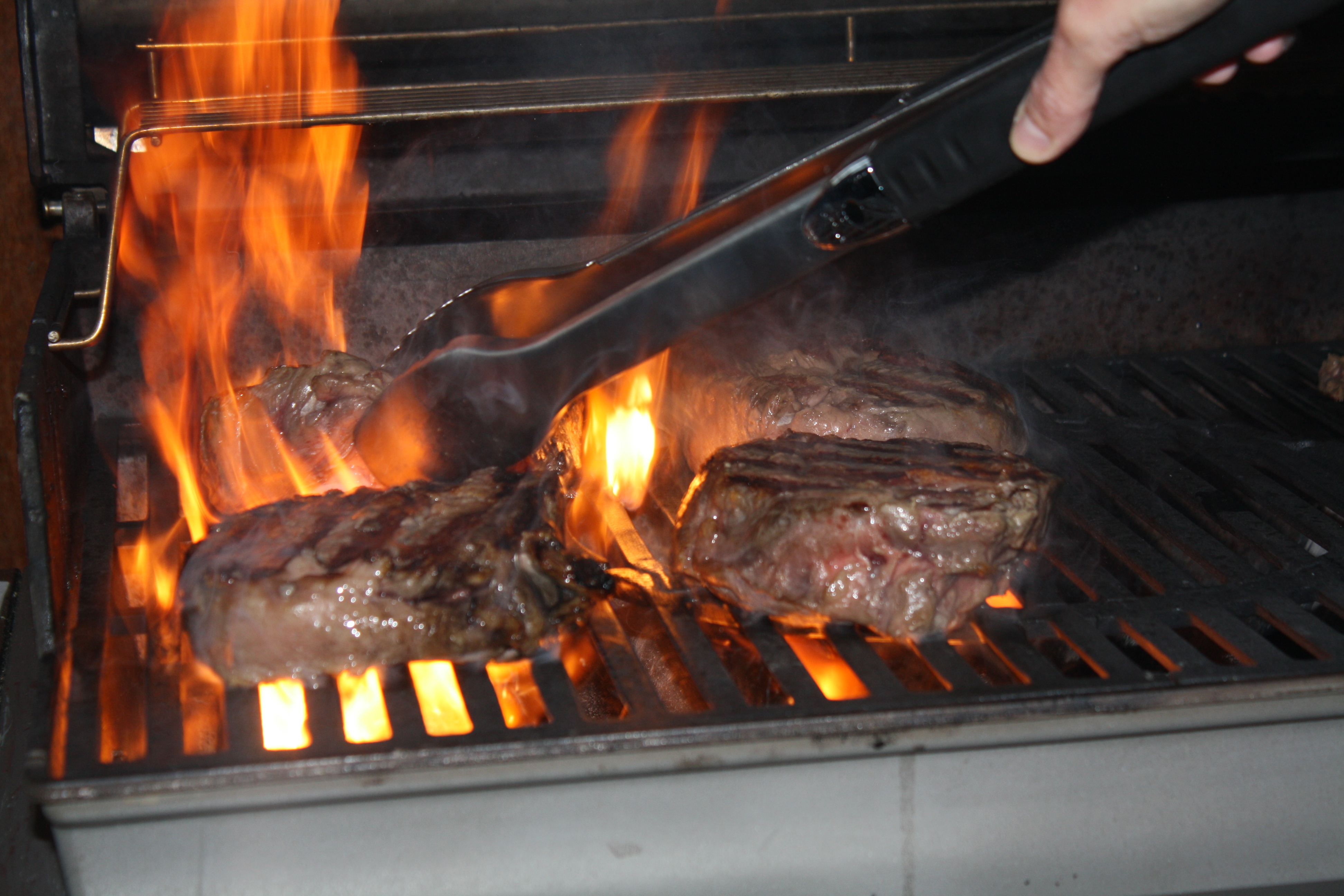 13.11.2026 Grillkurs STEAK Deluxe - Tomahawk, Prime Rib, Dry Aged - Freitag - 4 bis 5 Std.